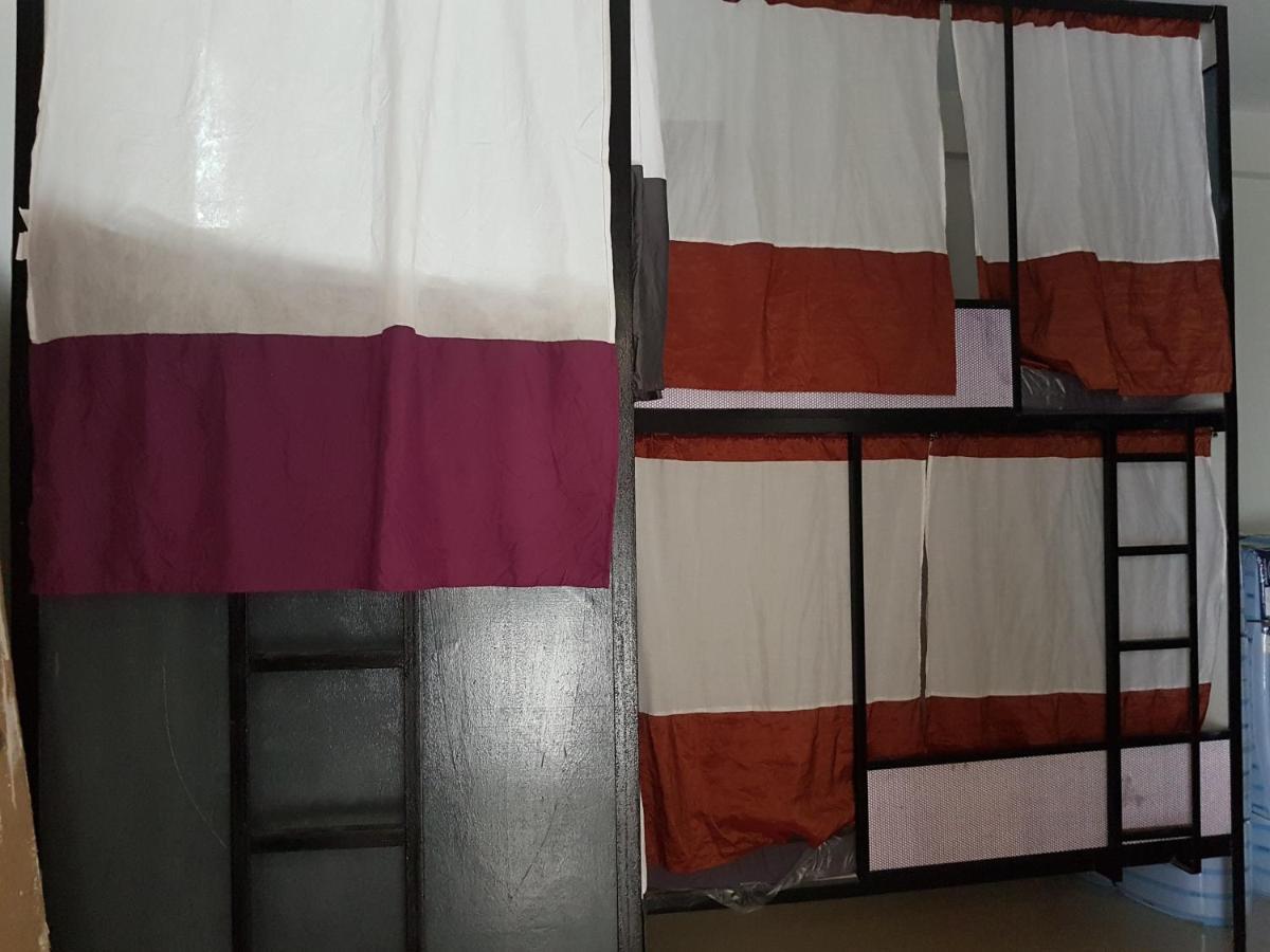 ホテル Sleepadz - Capsule Beds Dormitel In Magsaysay Ave Naga エクステリア 写真