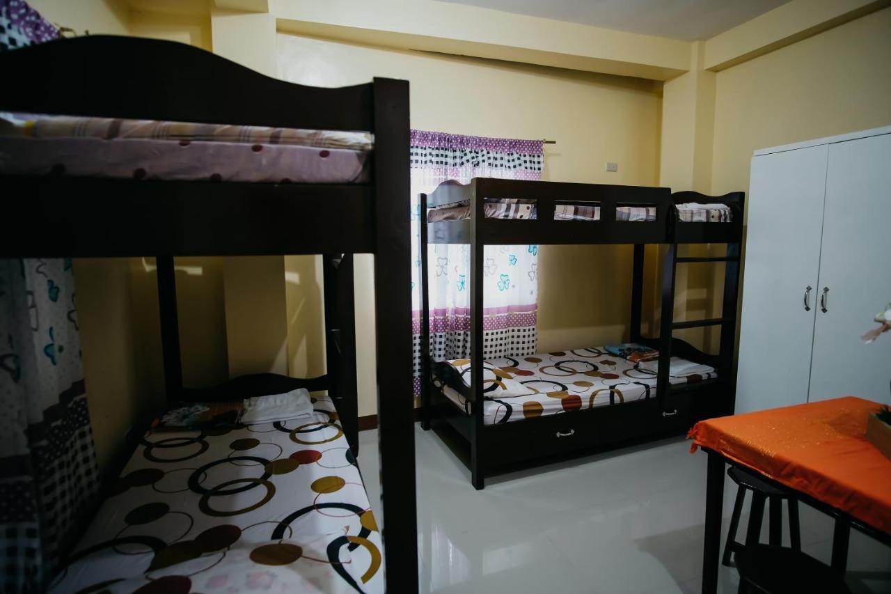 ホテル Sleepadz - Capsule Beds Dormitel In Magsaysay Ave Naga エクステリア 写真