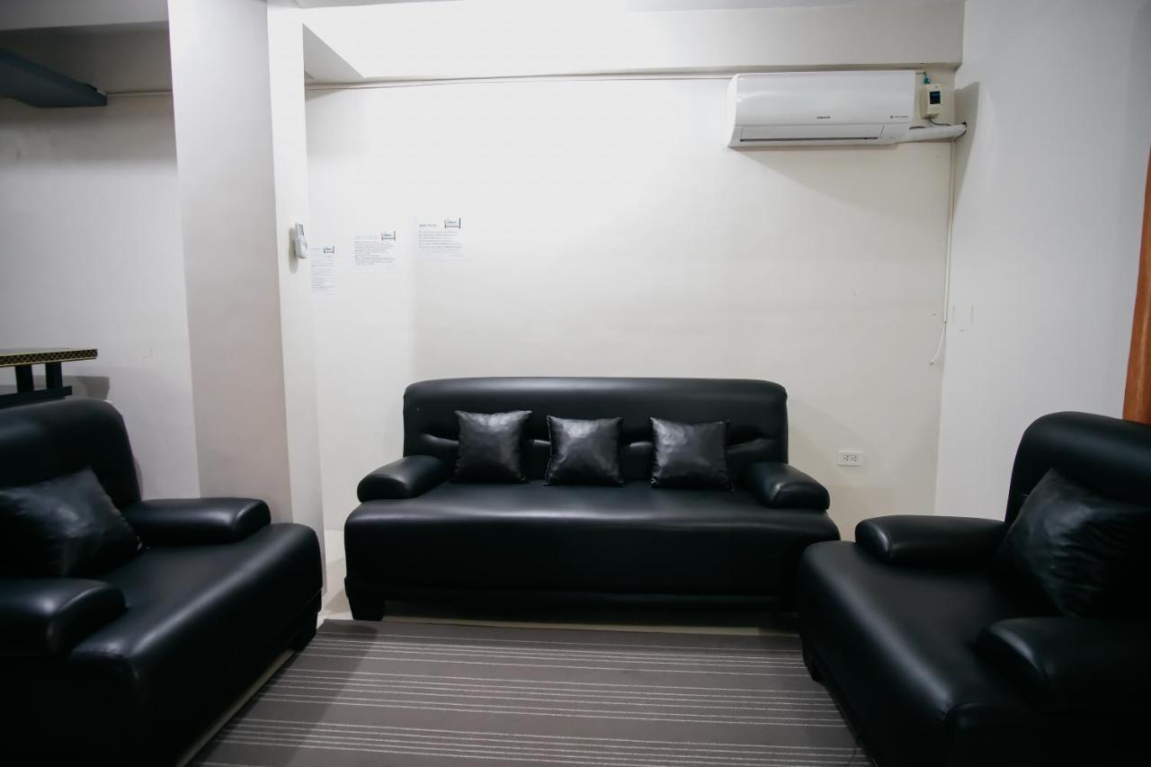 ホテル Sleepadz - Capsule Beds Dormitel In Magsaysay Ave Naga エクステリア 写真