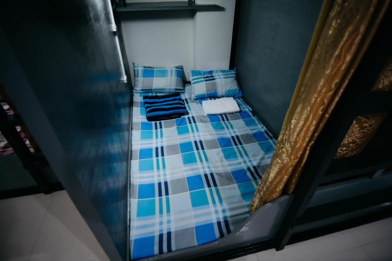 ホテル Sleepadz - Capsule Beds Dormitel In Magsaysay Ave Naga エクステリア 写真