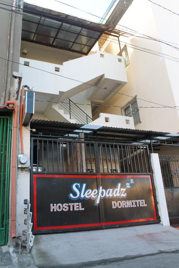 ホテル Sleepadz - Capsule Beds Dormitel In Magsaysay Ave Naga ナガ エクステリア 写真
